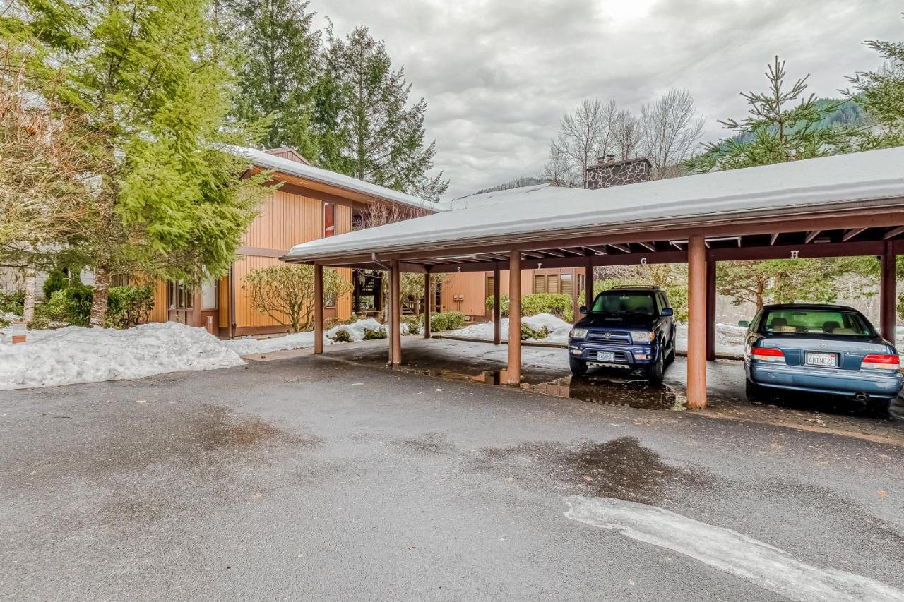 Welches Salmon River Adventuresヴィラ エクステリア 写真